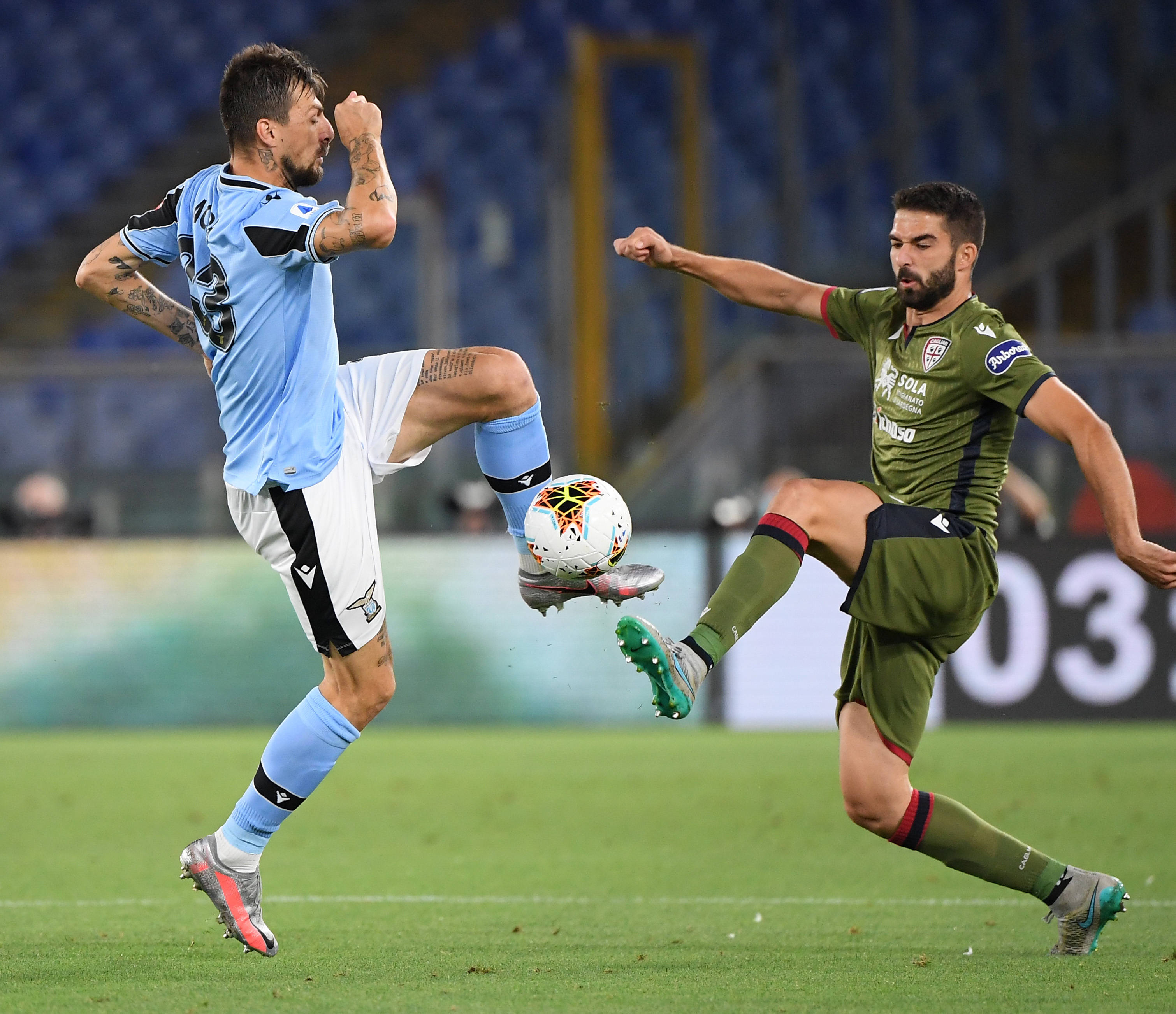 足球转会市 足球转会市