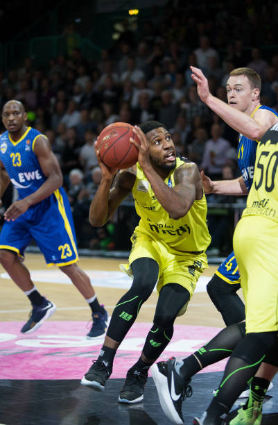 级运动员也 级运动员也