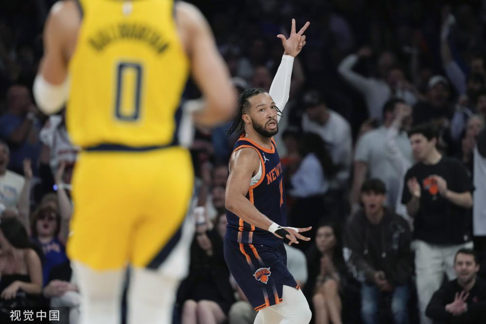 故事的交织 故事的交织